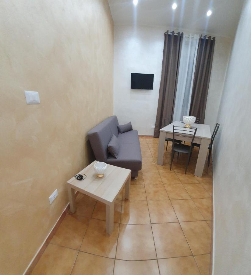Concordia House Apartment คาตาเนีย ภายนอก รูปภาพ